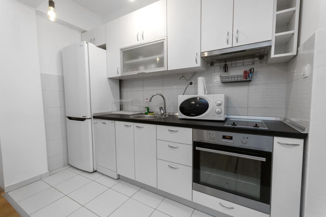 One Bedroom Apartment With Private Parking Skopje Exteriér fotografie